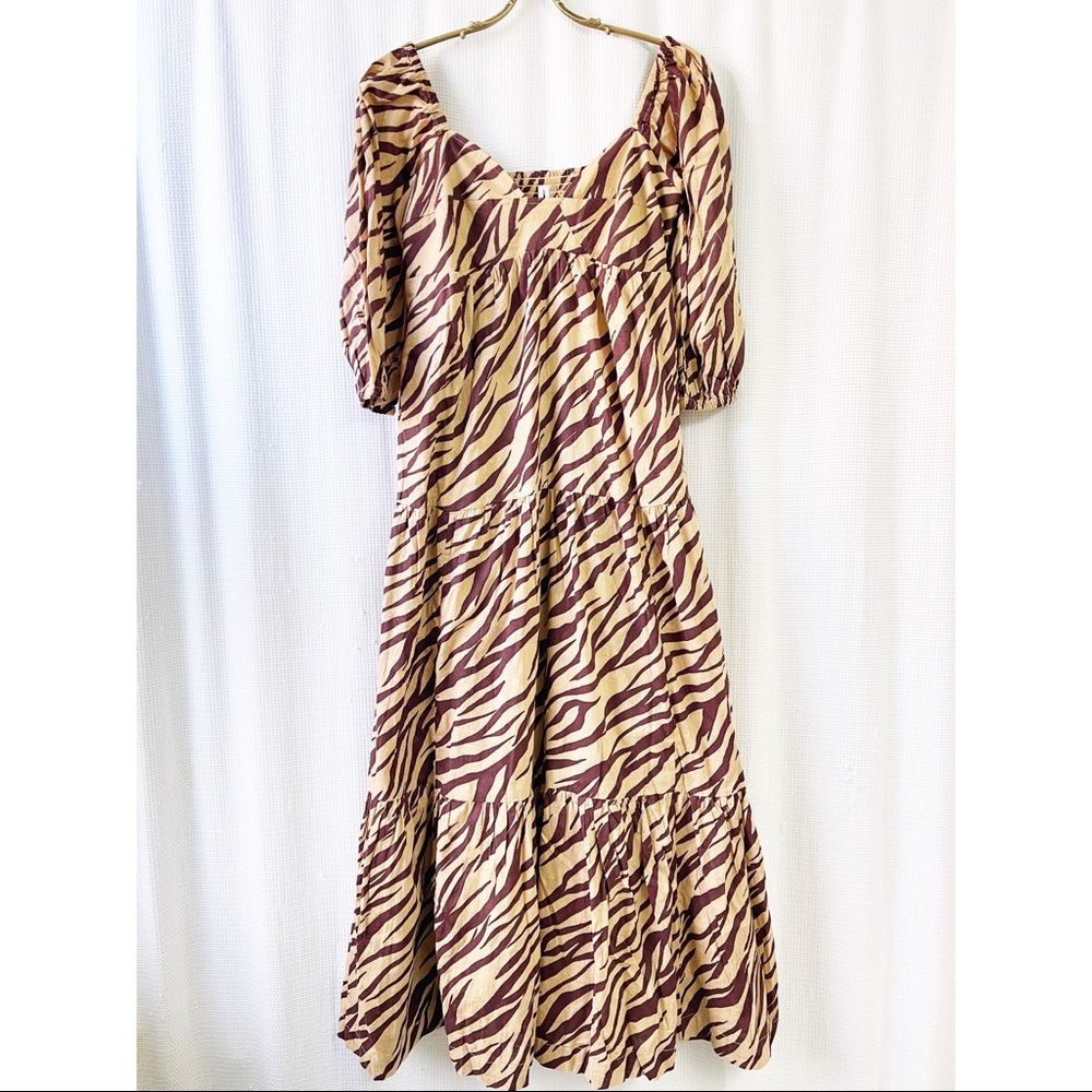 Patterned tiered maxi dress